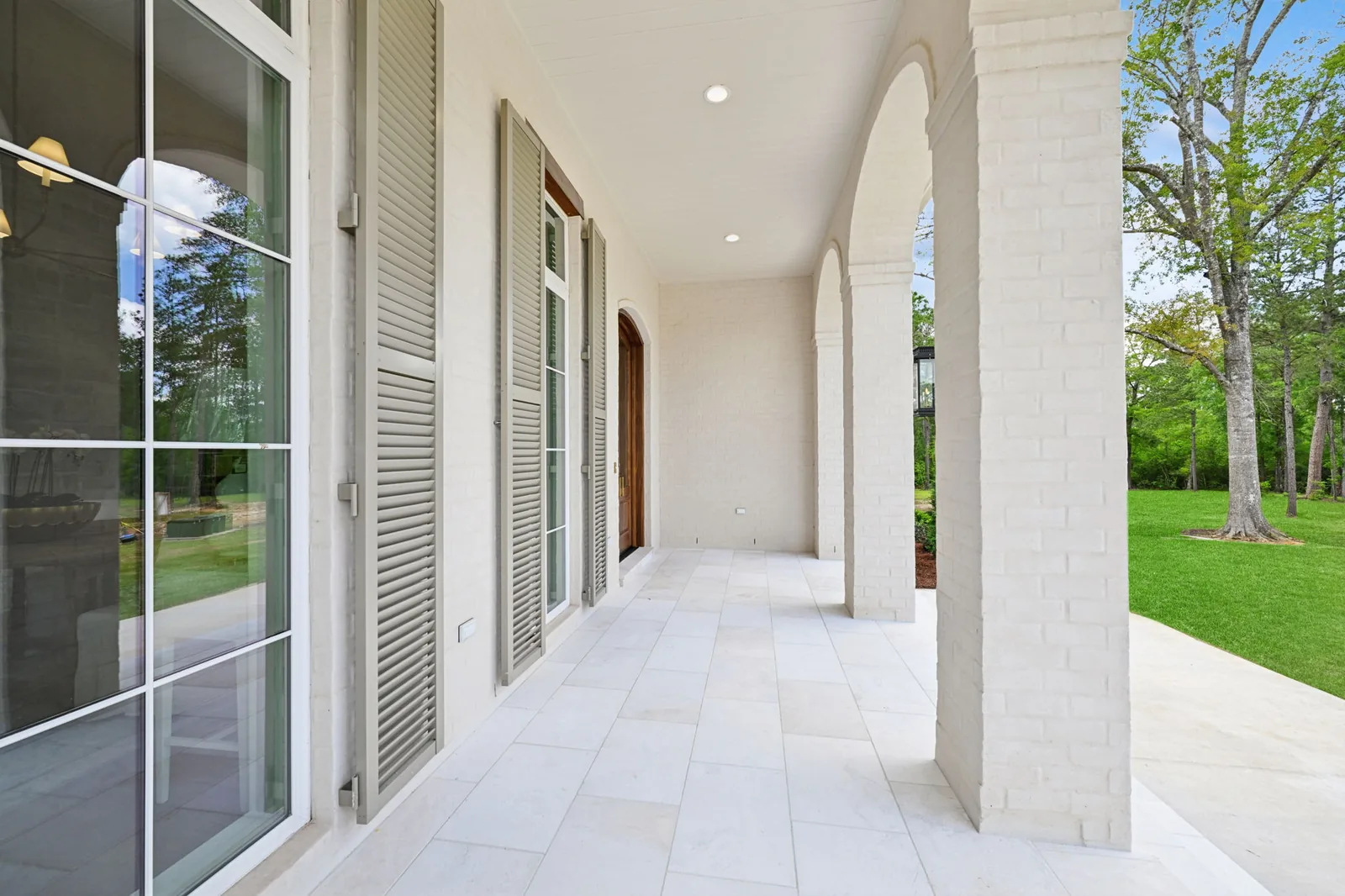 Covered walkway