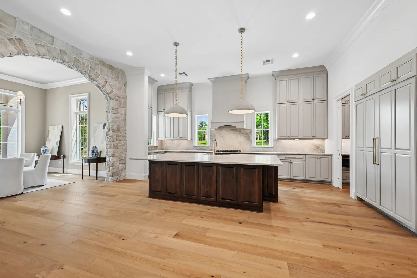 Kitchen, island