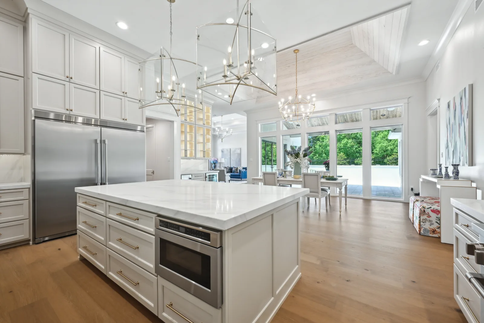 Kitchen, marble island